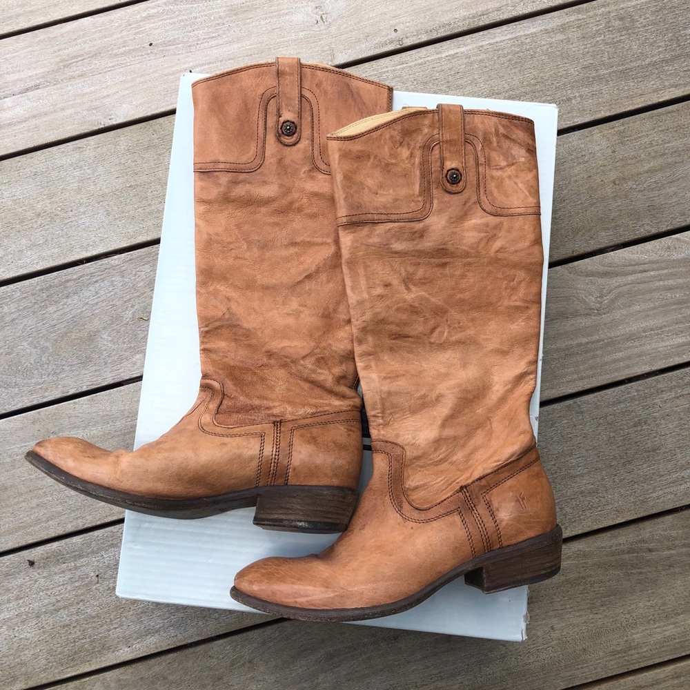 Frye Carson Riding Boots Camel 10 tall knee